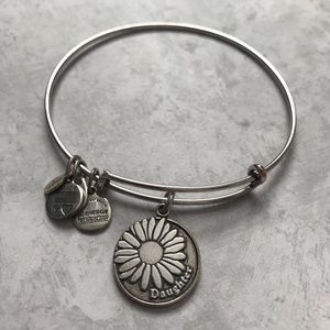 Daughter Alex & ani